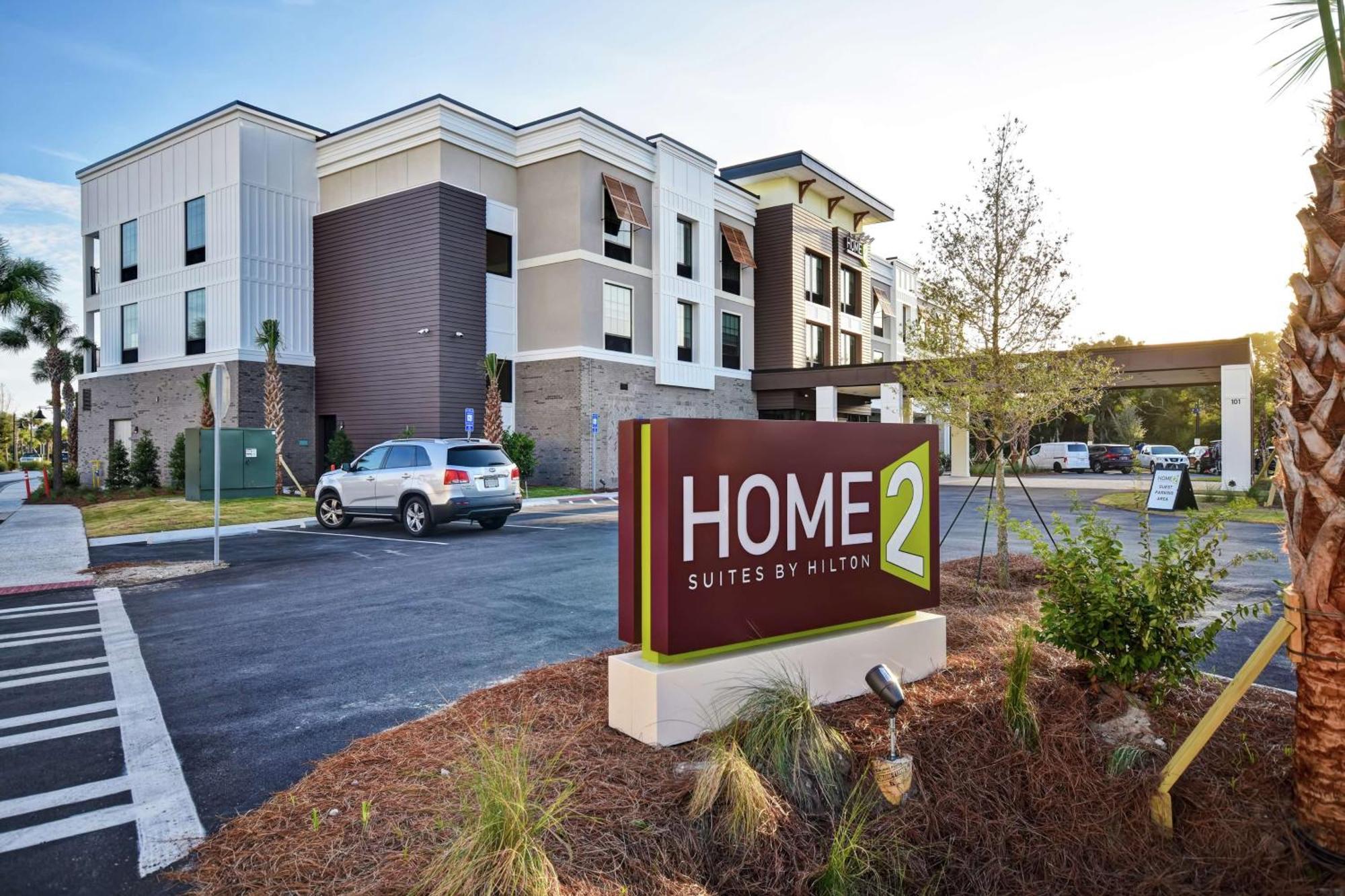 Home2 Suites By Hilton Jekyll Island Exterior photo